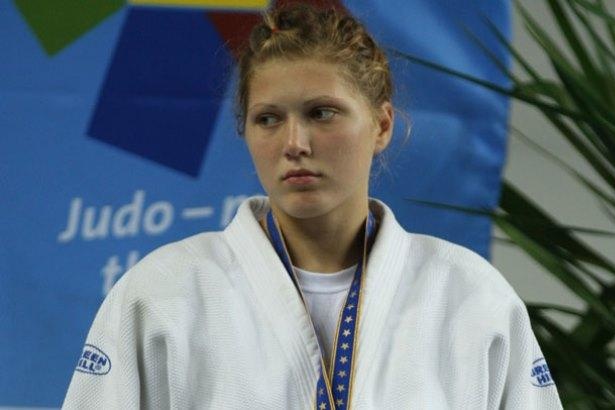 Українка Каланіна завоювала срібло на Гран-прі з дзюдо в Китаї