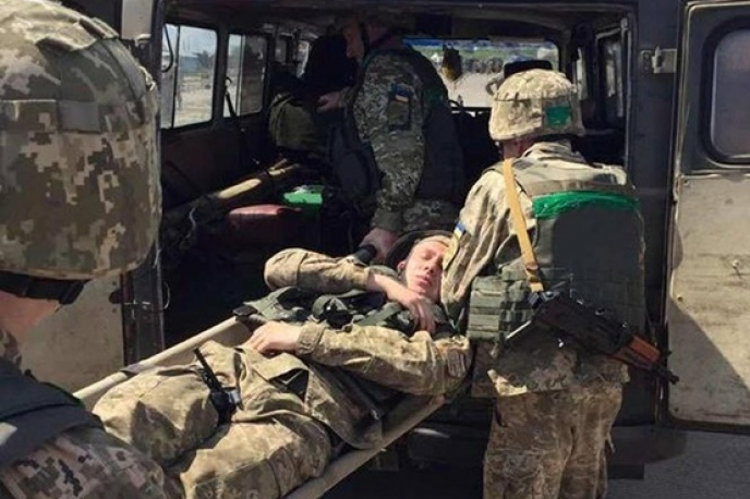 За добу в зоні АТО поранено двох українських бійців
