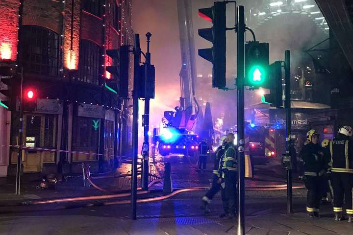 Пожежу на лондонському ринку локалізовано