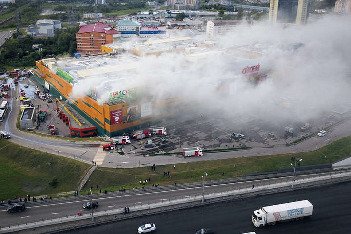 У Москві сталася пожежа у торговому центрі: 14 постраждалих