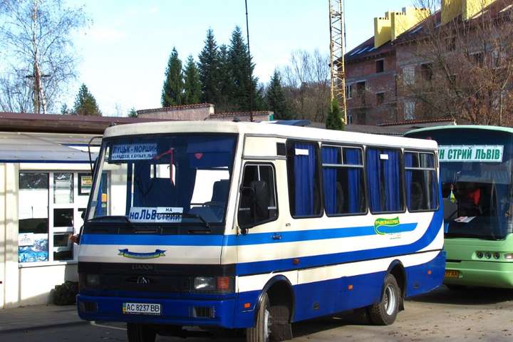 На Львівщині п’ятеро людей отримали опіки в рейсовому автобусі
