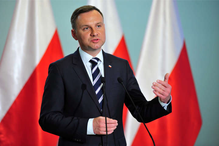 Президент Польщі відмовився підписувати скандальний закон про судову реформу