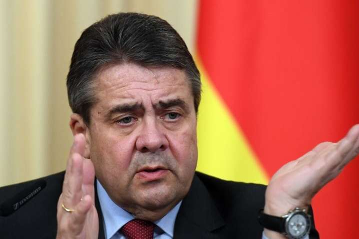 Глава МЗС Німеччини виступив за поступове скасування санкцій проти РФ