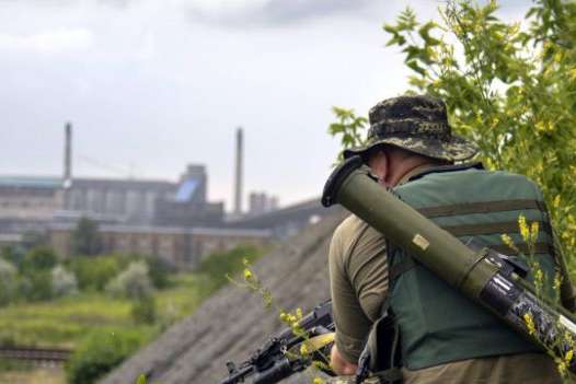 Російські терористи на Луганщині обстріляли сили АТО з мінометів і гранатометів 