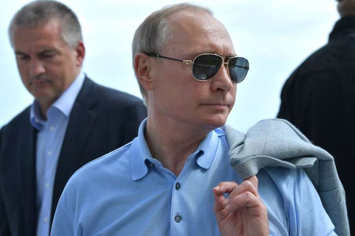 Путін зробив окупований Крим ще дорожчим для туристів