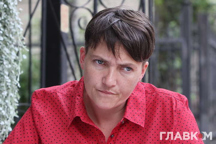 Савченко пояснила, чому потиснула руку саме Добкіну, коли з нього знімали недоторканність