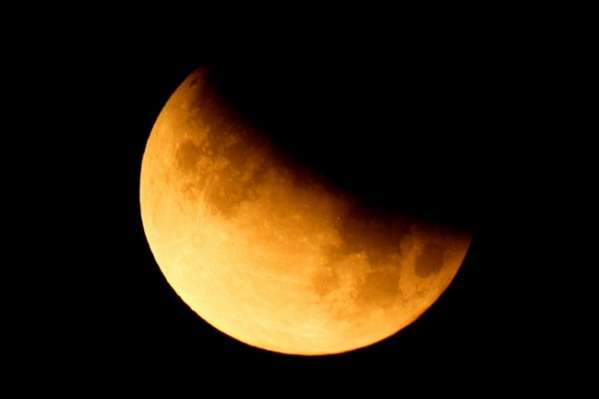 Необычное явление: 7 августа ожидается лунное затмение 