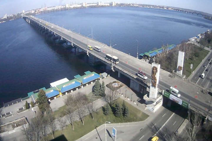 Кошторис капремонту Центрального мосту у Дніпрі сягнув вже чверть мільярда гривень