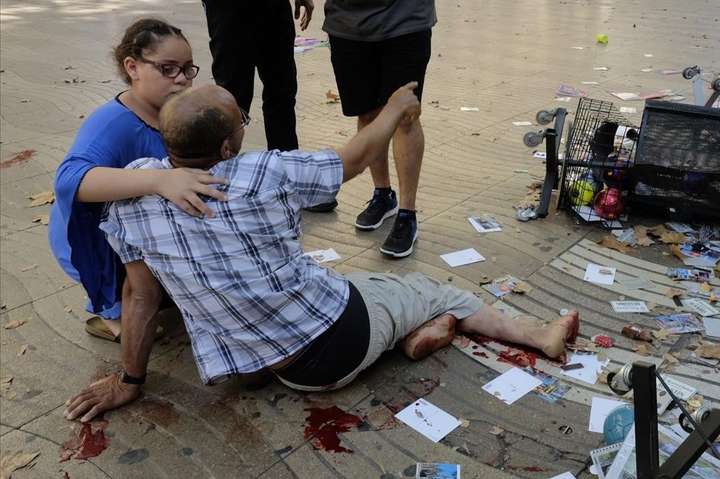 ЗМІ: у теракті в Барселоні загинули щонайменше 13 людей 