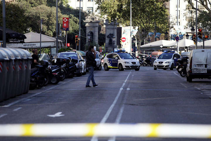 Влада Каталонії оголосила траур у зв'язку з терактом в Барселоні