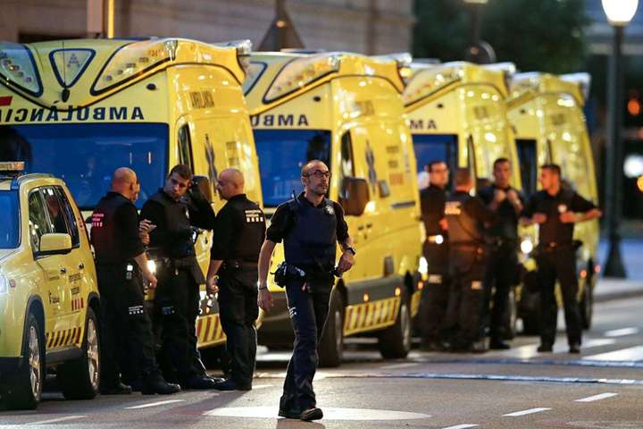 За підозрою у терактах в Іспанії заарештували одного іспанця та трьох марокканців 