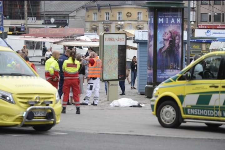 У Фінляндії невідомі напали з ножами і битами на перехожих, є жертви
