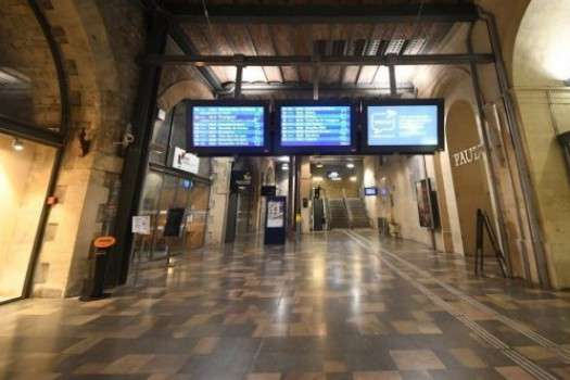 У Франції евакуювали вокзал міста Нім через озброєну людину