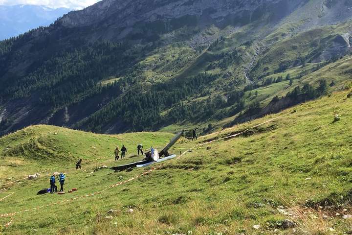 У Швейцарії впав легкомоторний літак: загинули троє людей