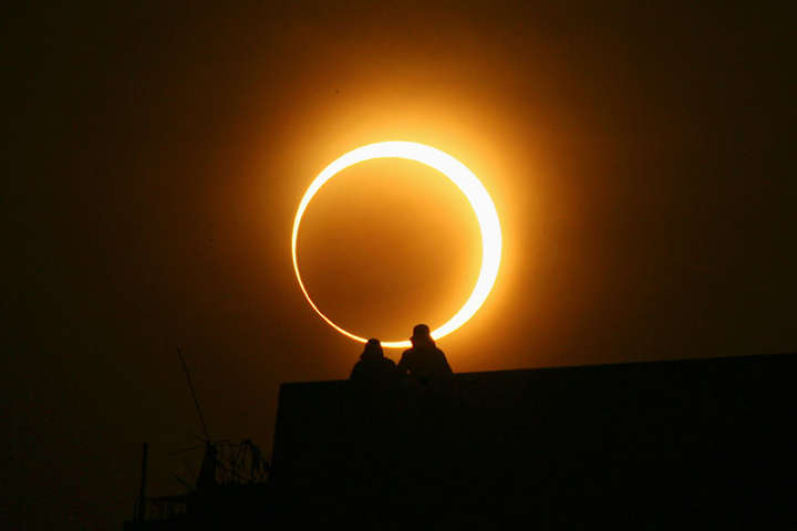 Уникальное солнечное затмение 21 августа: астрологи дали рекомендации
