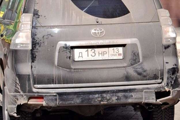 В Росію не пропускають автівки з номерними знаками «ДНР»