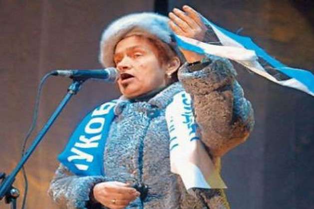 Ющенко: я дзвонив Людмилі Янукович
