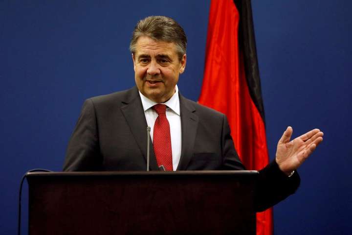 Глава МЗС Німеччини прокоментував можливість поступового зняття санкцій з Росії