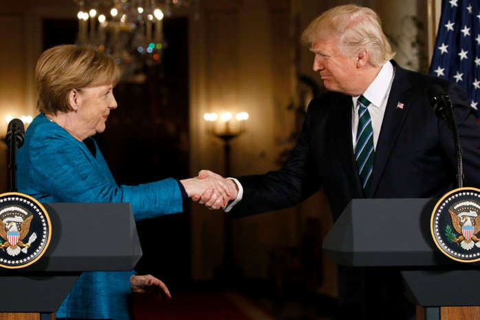 Трамп і Меркель виступили за посилення санкцій проти КНДР
