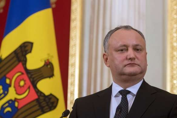 Додон заборонив армії Молдови брати участь у навчаннях в Україні 