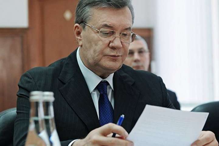 Суд відклав слухання справи про держзраду Януковича 
