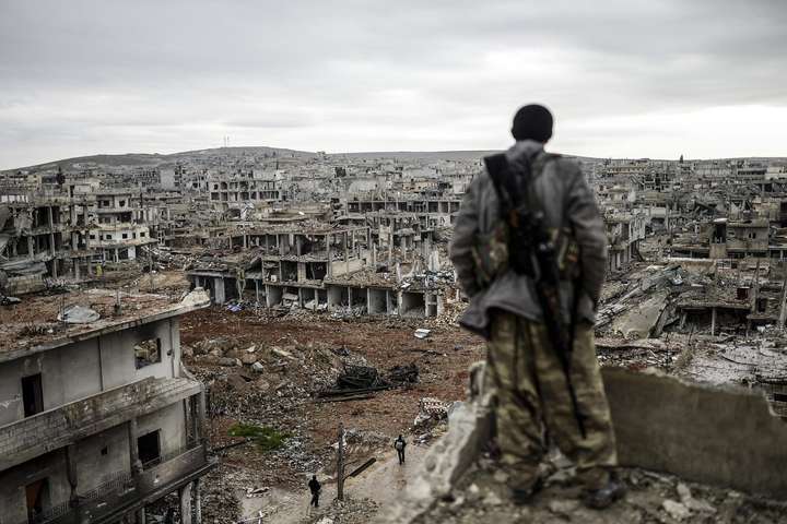 Коаліція на чолі зі США розпочала наступ на ІДІЛ на сході Сирії