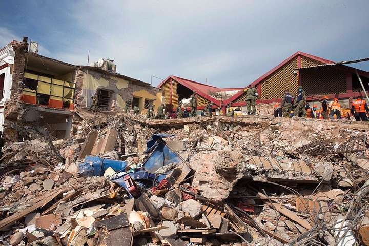 Кількість жертв землетрусу у Мексиці перевищила 90 осіб