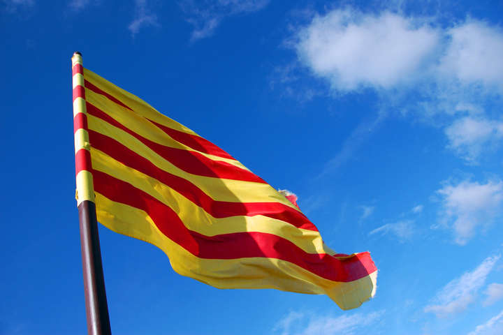 Більшість каталонців вважають незаконним майбутній референдум про відділення