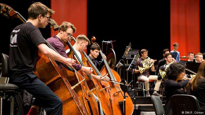 Українсько-німецький молодіжний оркестр підкорює Німеччину