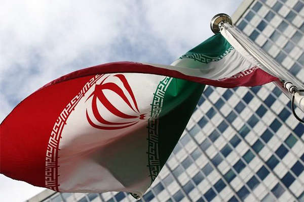 Іран заявив, що має 10-тонну бомбу власного виробництва