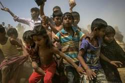 Масове прибуття рохінджа до Бангладеш може спричинити гуманітарну катастрофу