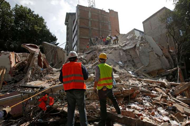 Потужний землетрус у Мексиці забрав життя уже понад 220 людей