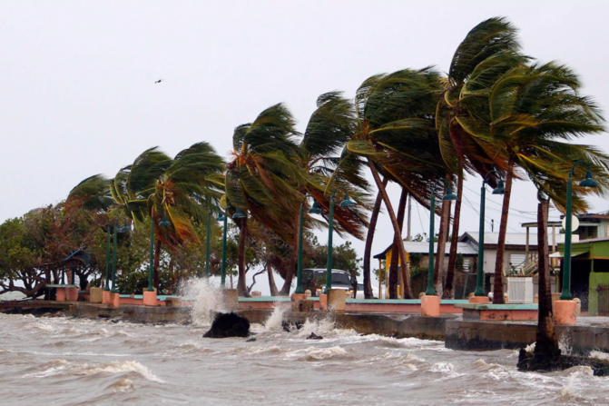 Ураган «Марія» обрушився на Пуерто-Рико із «силою, небаченою в сучасній історії»