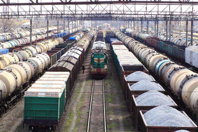 Підвищувати залізничні тарифи немає сенсу, доки в «Укрзалізниці» є корупція - «Укрметалургпром» 