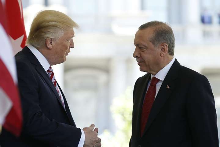 Трамп порозумівся з Ердоганом і назвав його своїм другом