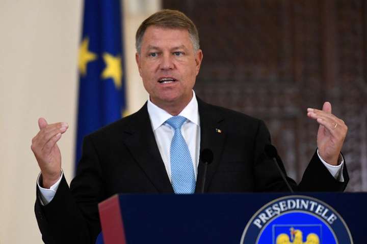 МЗС: Україна розчарована рішенням президента Румунії скасувати візит 