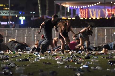Стрельба на фестивале в Лас-Вегасе: двое погибших, много раненых
