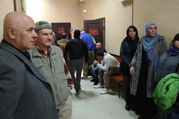 Окупанти в Криму обрали запобіжний захід для чотирьох кримських татар