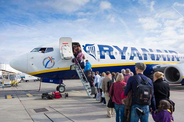 Ryanair звільняє операційного директора через скандал зі скасуванням рейсів