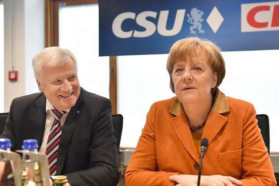 Меркель погодилася обмежити кількість нових біженців