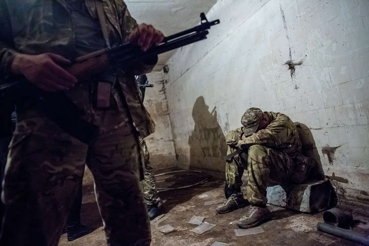 В СБУ назвали кількість українців, які перебувають у полоні бойовиків на Донбасі