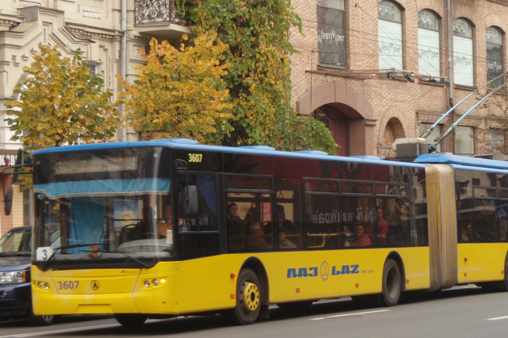 У Києві змінять рух тролейбусів та автобусів: опублікована схема 