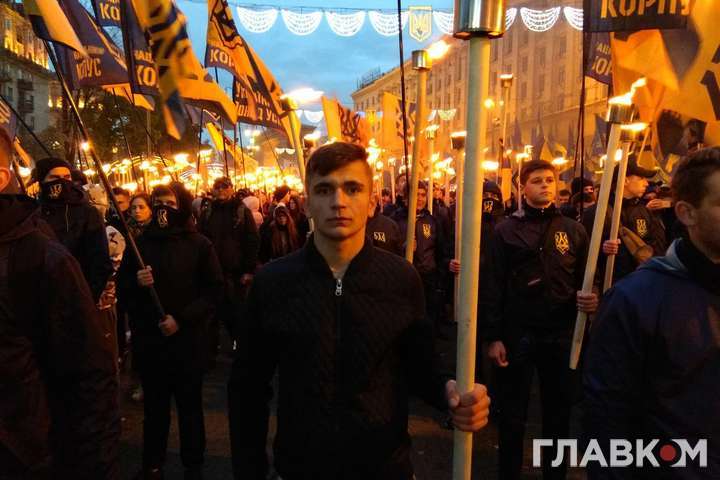 У Києві пройшла хода, присвячена річниці УПА (фото, відео)