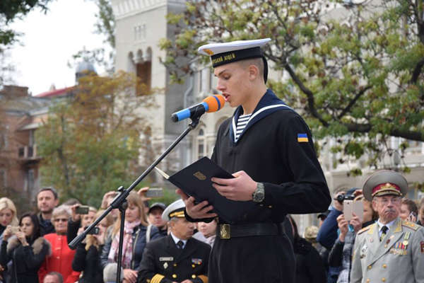 В Одесі курсанти Військово-морського ліцею виголосили клятву на вірність Батьківщині