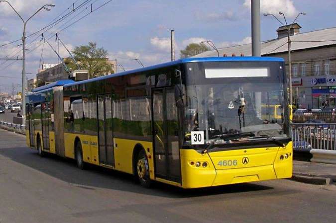 Рух столичних тролейбусних маршрутів № 27 та № 30 буде змінено