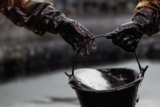 Ціни на нафту знов почали падати 