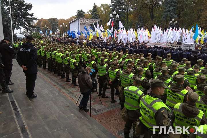 Протести у Києві: в поліції пояснили, навіщо такі безпрецедентні заходи безпеки 