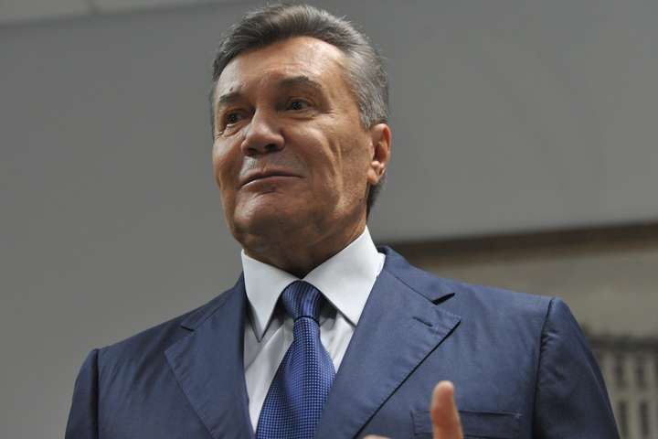 Януковичу дозволили ще рік перебувати в Росії