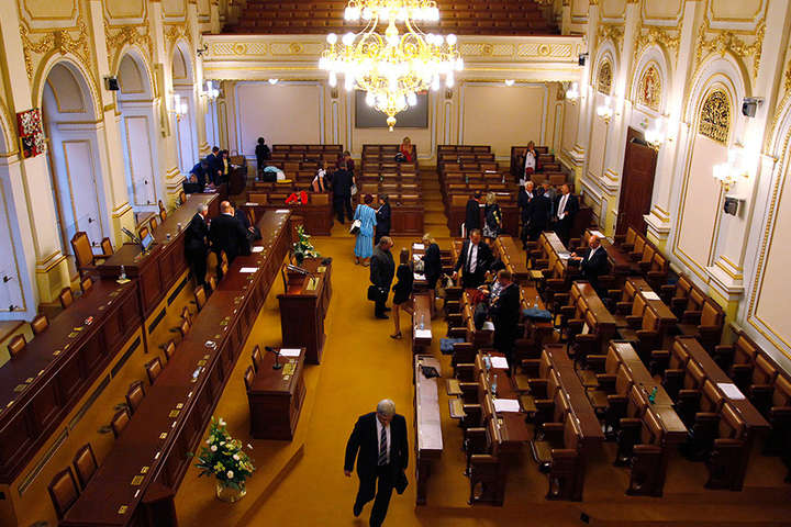 У Чехії стартували парламентські вибори