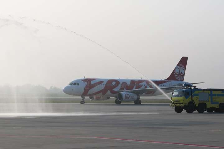 Італійська авіакомпанія почала літати до Львова